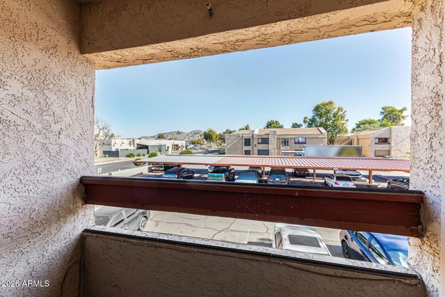 3131 W COCHISE Drive 229, Phoenix, AZ 85051