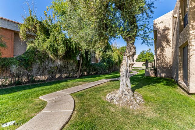 3131 W COCHISE Drive 229, Phoenix, AZ 85051