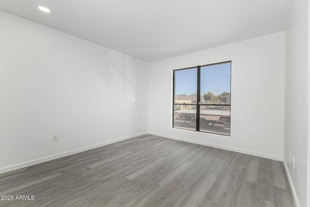 3131 W COCHISE Drive 229, Phoenix, AZ 85051