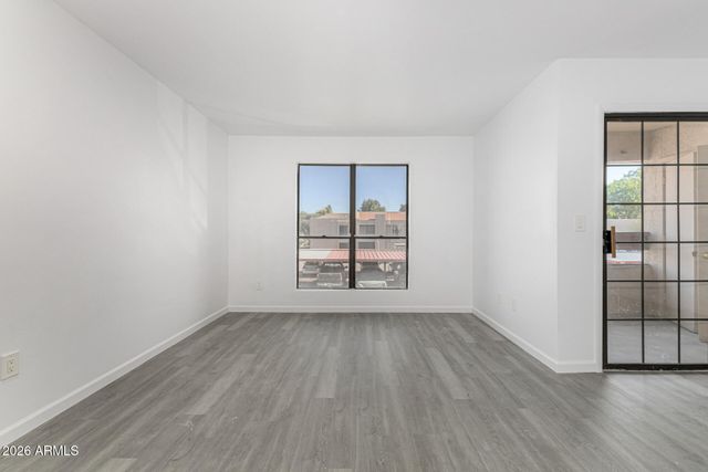 3131 W COCHISE Drive 229, Phoenix, AZ 85051