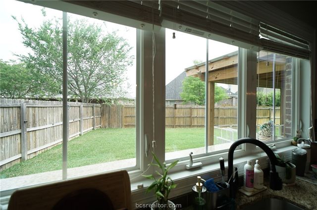 4283 Rock Bend Drive, College Station, TX 77845