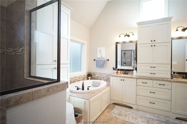4283 Rock Bend Drive, College Station, TX 77845