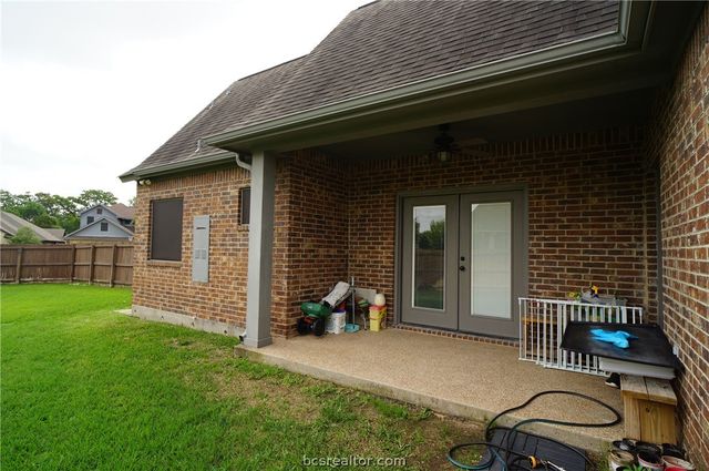 4283 Rock Bend Drive, College Station, TX 77845