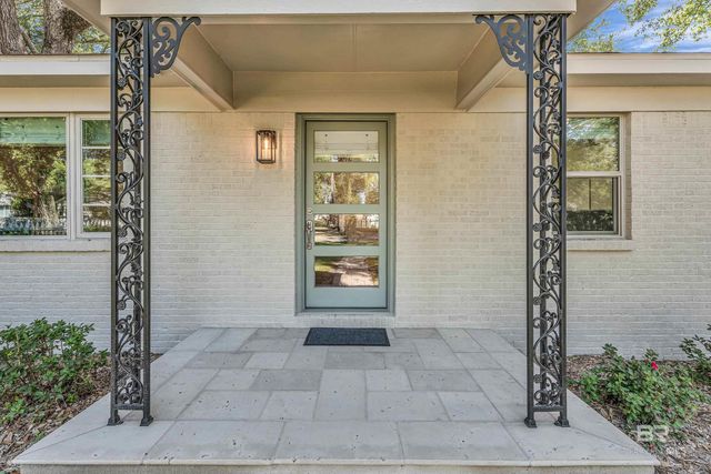 357 Azalea Street, Fairhope, AL 36532