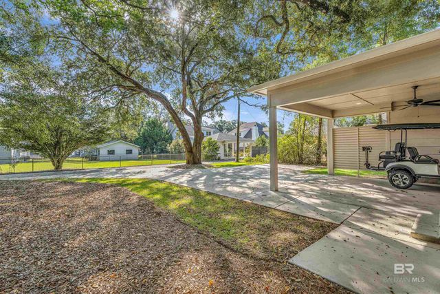 357 Azalea Street, Fairhope, AL 36532