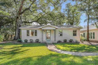 357 Azalea Street, Fairhope, AL 36532