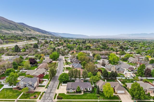 2764 E 25 S, Layton, UT 84040