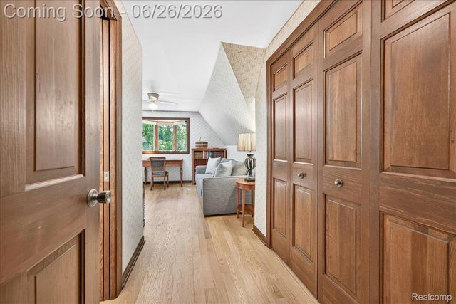 29498 E River Road, Grosse Ile Township, MI 48138