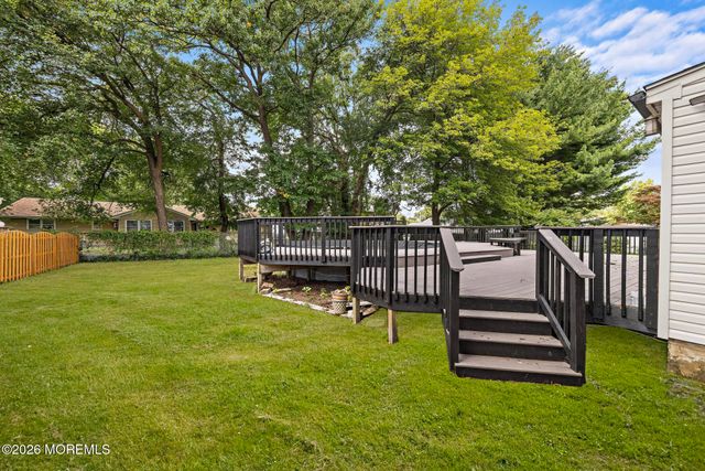 77 Pacific Avenue, Middletown, NJ 07748