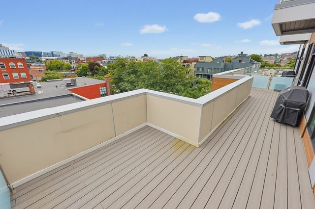 20 W 5th St 5D, Boston, MA 02127