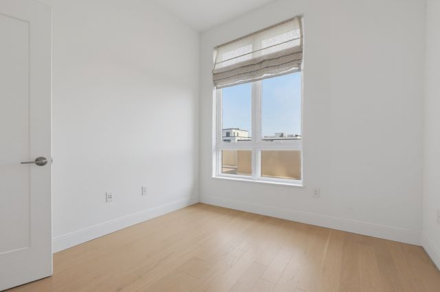 20 W 5th St 5D, Boston, MA 02127