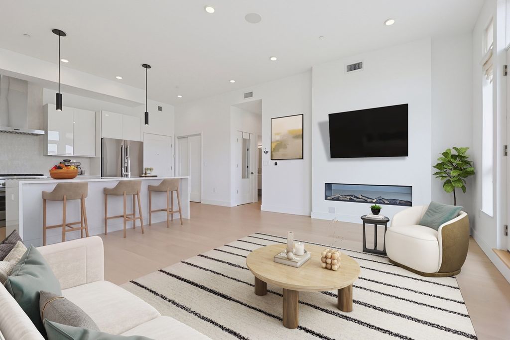 20 W 5th St 5D, Boston, MA 02127