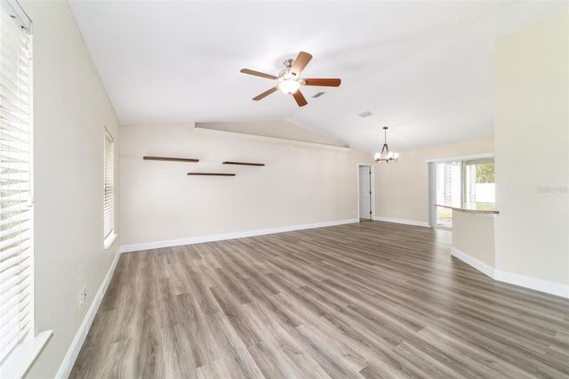 4 REDWOOD TRACE COURT, Ocala, FL 34472