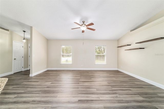 4 REDWOOD TRACE COURT, Ocala, FL 34472