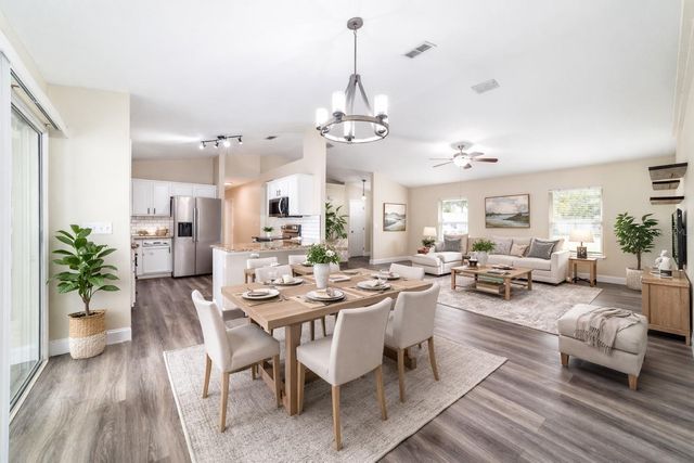 4 REDWOOD TRACE COURT, Ocala, FL 34472