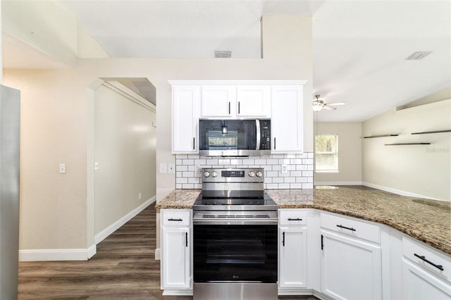 4 REDWOOD TRACE COURT, Ocala, FL 34472