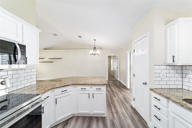 4 REDWOOD TRACE COURT, Ocala, FL 34472