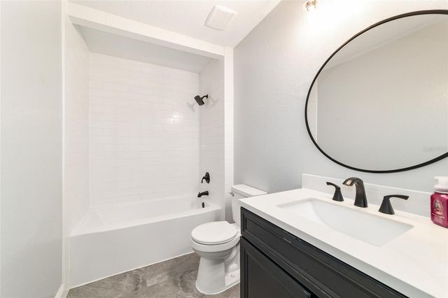 4 REDWOOD TRACE COURT, Ocala, FL 34472