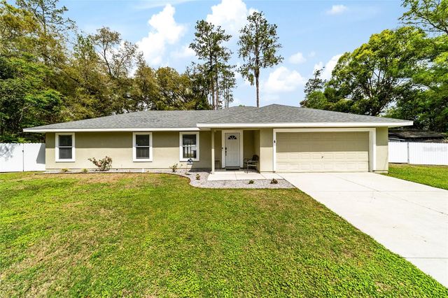 4 REDWOOD TRACE COURT, Ocala, FL 34472