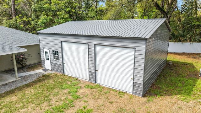 4 REDWOOD TRACE COURT, Ocala, FL 34472