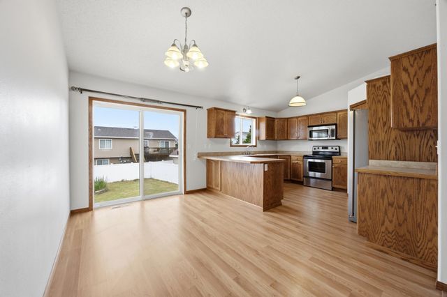 4419 48th Street S, Fargo, ND 58104