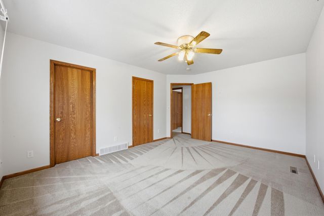 4419 48th Street S, Fargo, ND 58104