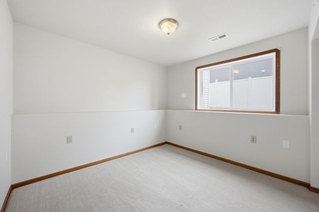 4419 48th Street S, Fargo, ND 58104
