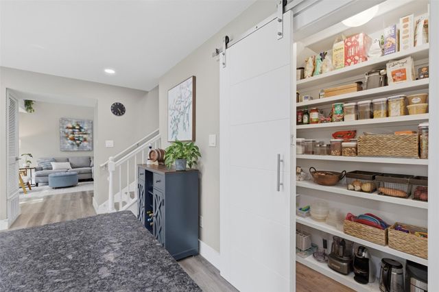 9202 Hunters TRCE, Austin, TX 78758