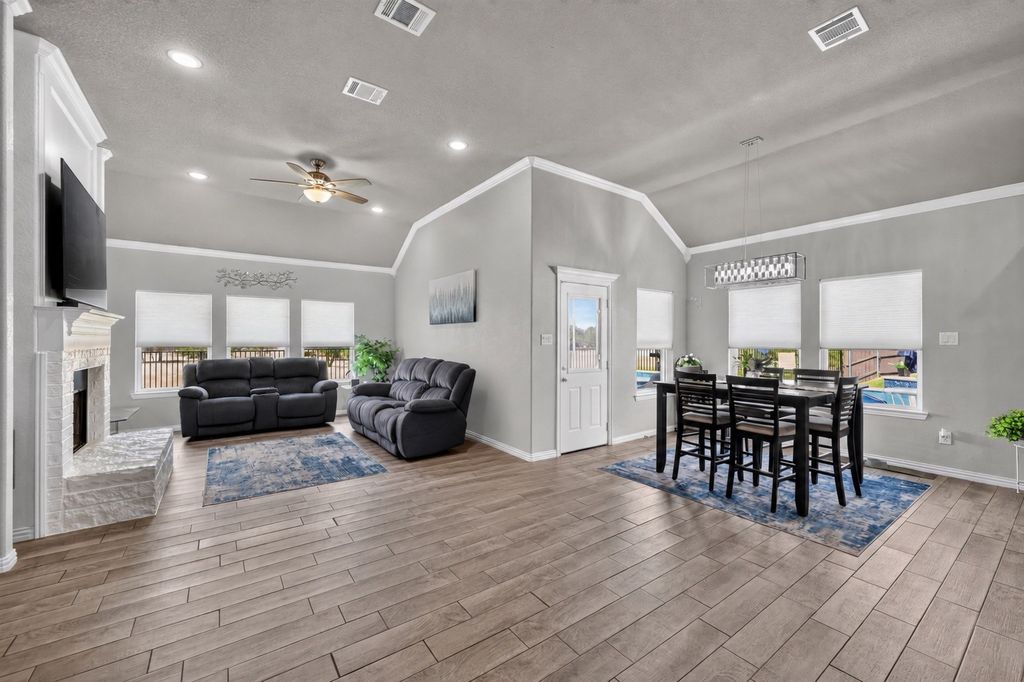 7924 Wilson Cliff Court, White Settlement, TX 76108 — photo 5