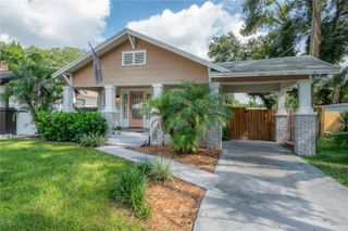 207 W HIAWATHA STREET, Tampa, FL 33604