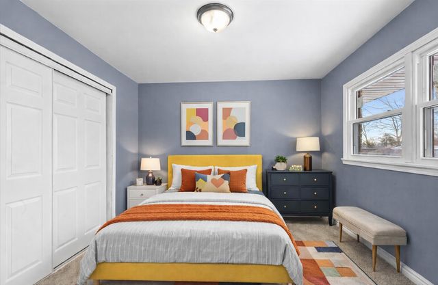 34 E 159th Street, South Holland, IL 60473