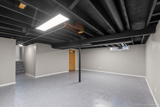 34 E 159th Street, South Holland, IL 60473