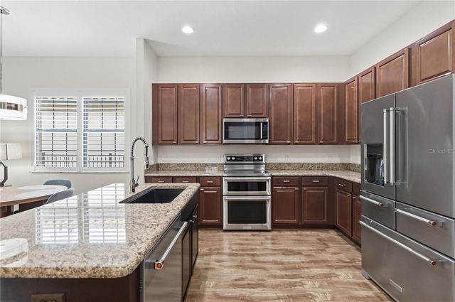 10478 HENBURY STREET, Orlando, FL 32832