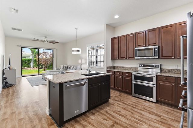 10478 HENBURY STREET, Orlando, FL 32832