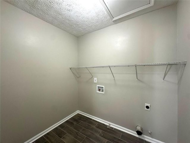 1070 Big Haynes Drive, Grayson, GA 30017