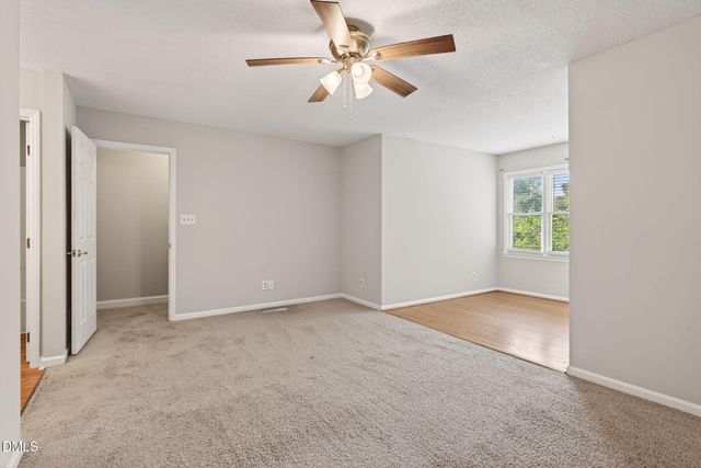 442 Oak Run Drive, Raleigh, NC 27606