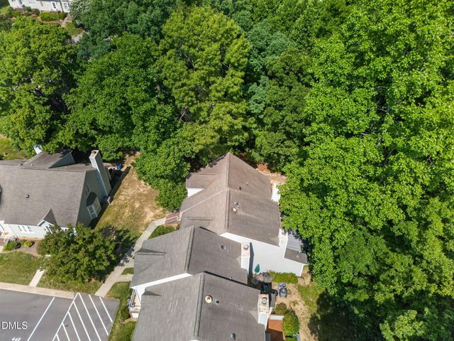 442 Oak Run Drive, Raleigh, NC 27606