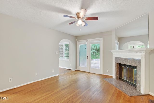 442 Oak Run Drive, Raleigh, NC 27606