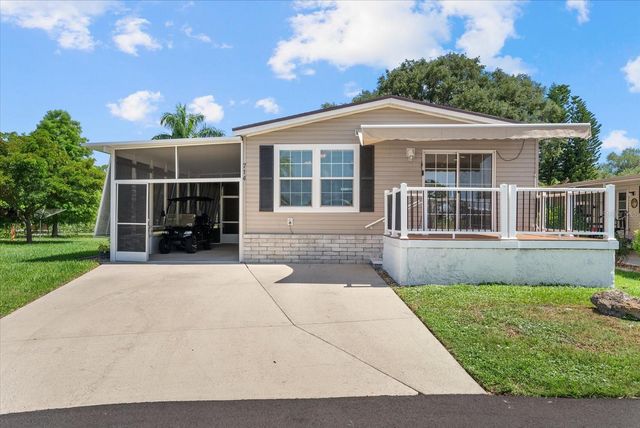 714 FAIRMOUNT DRIVE, North Port, FL 34287