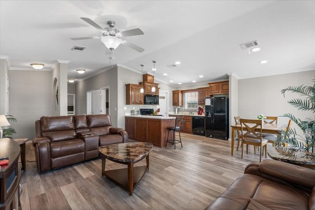 714 FAIRMOUNT DRIVE, North Port, FL 34287