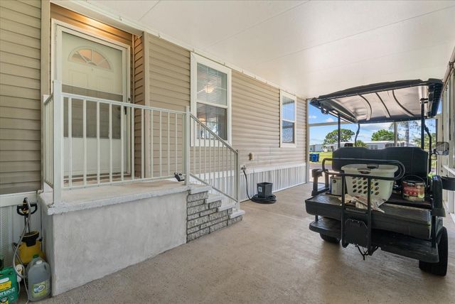 714 FAIRMOUNT DRIVE, North Port, FL 34287