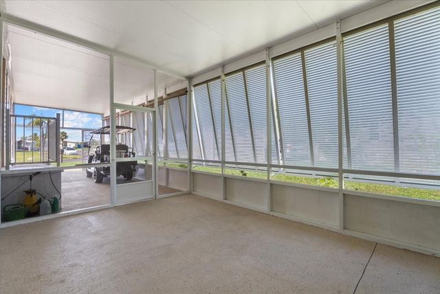 714 FAIRMOUNT DRIVE, North Port, FL 34287