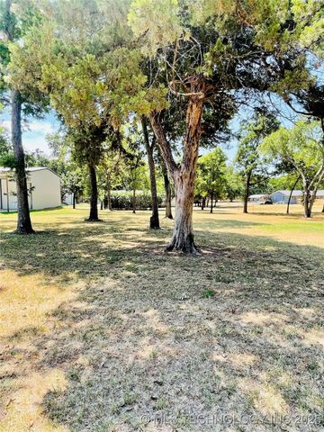 9 Homestead, Kingston, OK 73439