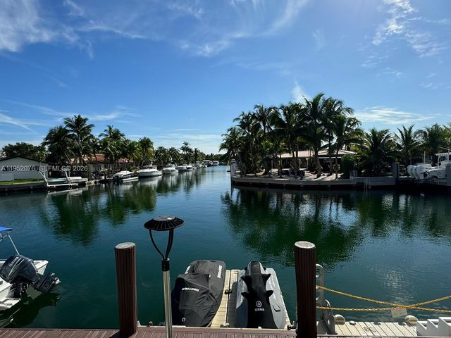 2430 NE 135th St 101, North Miami, FL 33181