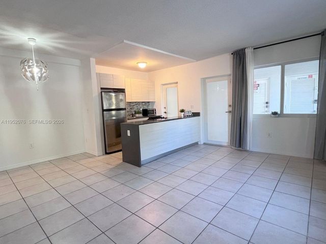 2430 NE 135th St 101, North Miami, FL 33181