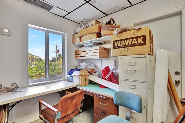 311 NE 44th St, Oakland Park, FL 33334