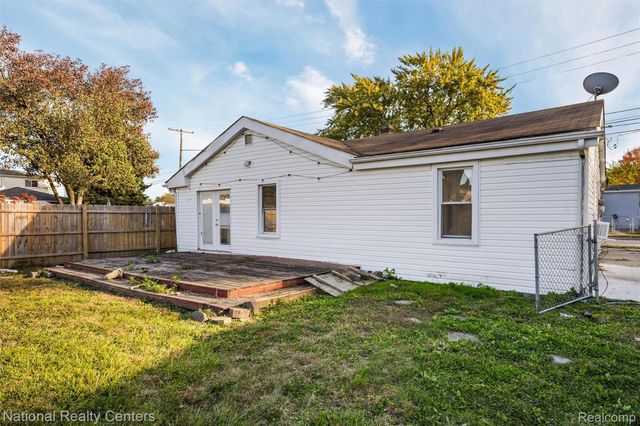 27321 Baldwin Avenue, Warren, MI 48092