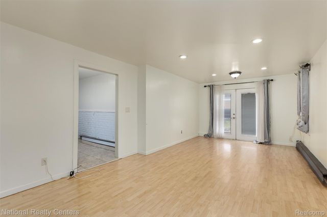 27321 Baldwin Avenue, Warren, MI 48092