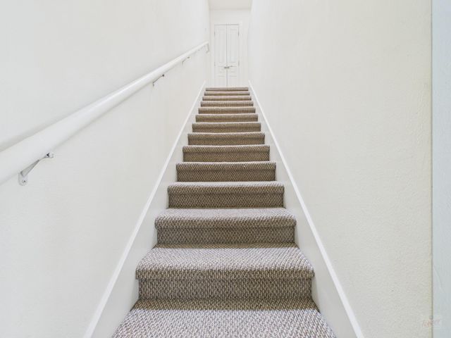 711 W 32 ST 156, Austin, TX 78705