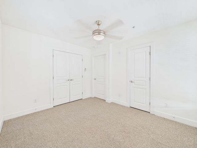 711 W 32 ST 156, Austin, TX 78705